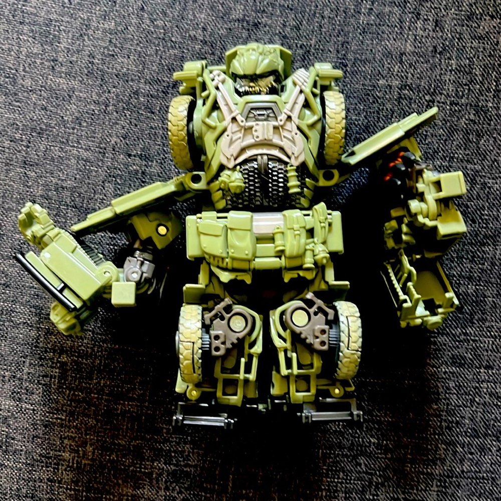 Transformers The Last Knight Voyager Class HOUND Mercedes Action Figure Robot